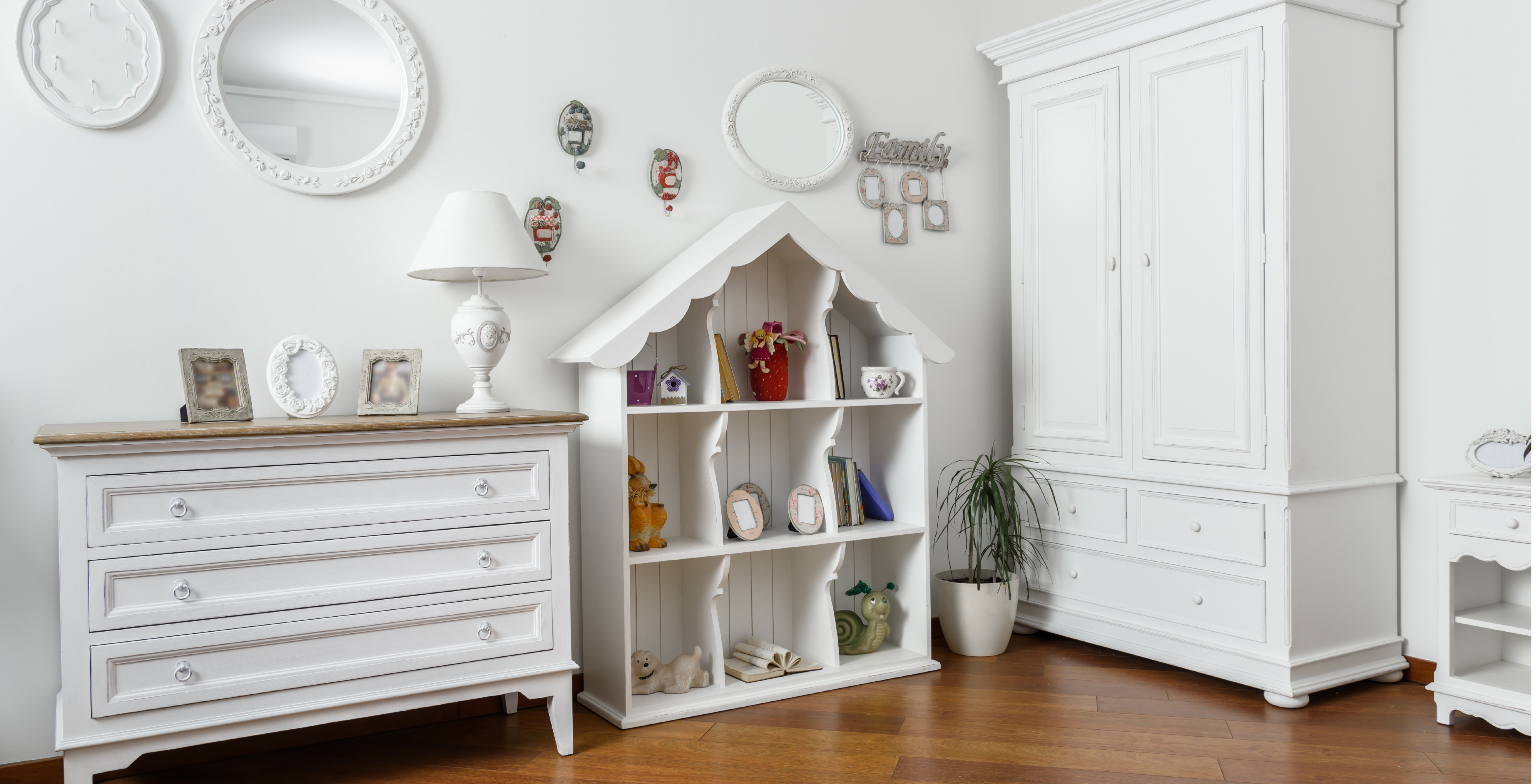 Cupboard paint